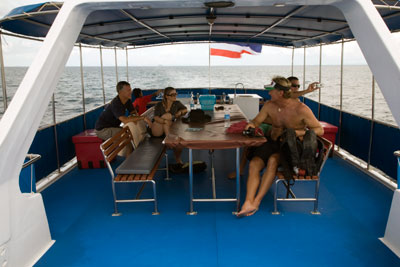Trip to Phi Phi Island